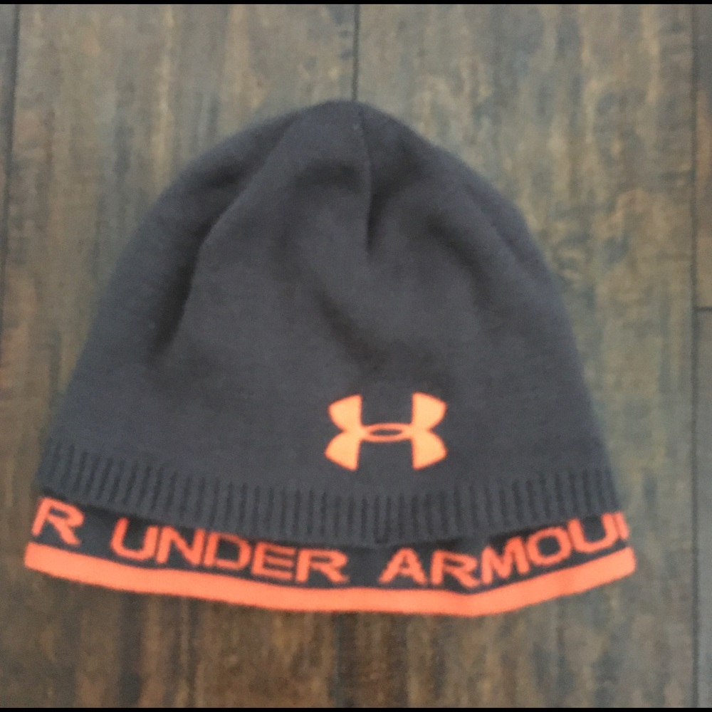 Under Armour beanie